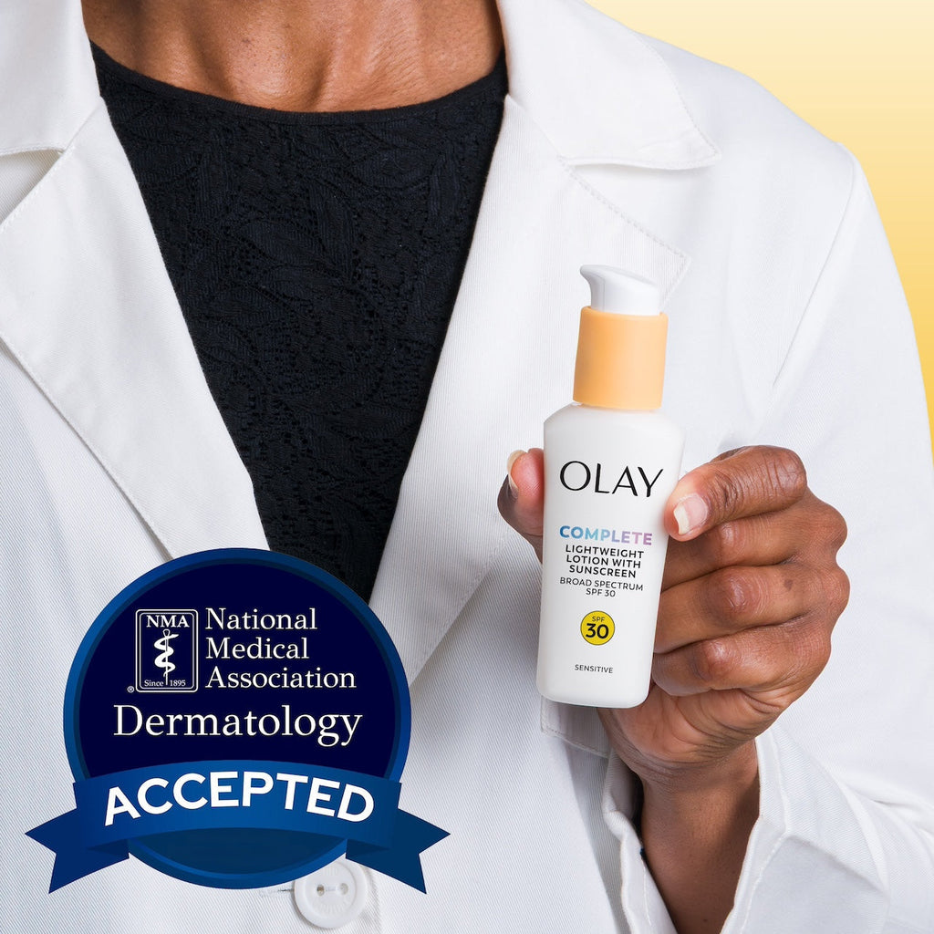 Olay / Complete Lotion Moisturizer Sensitive · SPF 30