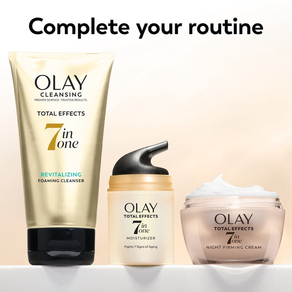 Olay / Total Effects Revitalizing Foaming · Daily Cleansing