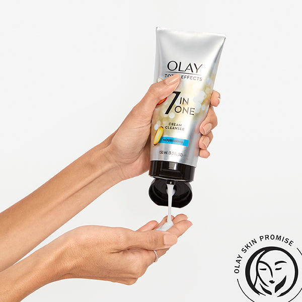 Olay / Total Effects Facial Cleanser · Nourishing